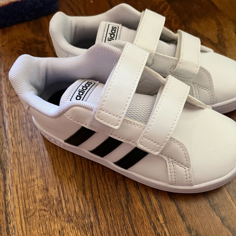 Adidas kids size 10